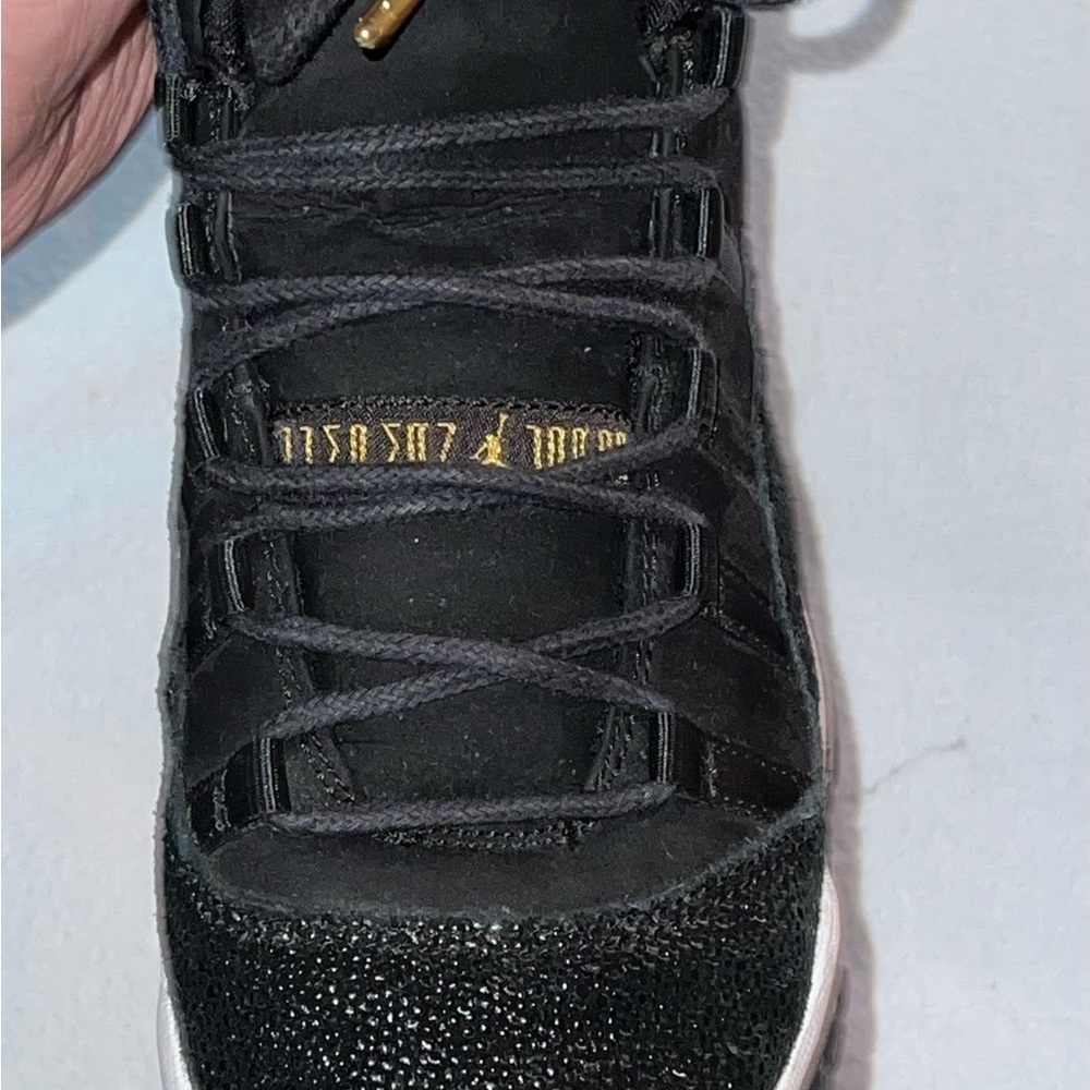 2017
Air Jordan USA 4Y Retro Premium GS 'Heiress' BLACK STINGRAY - Picture 3 of 8